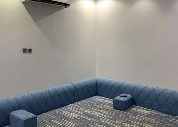 شاليه بمسطح اخضر  والعاب مائية