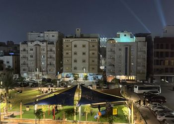 شقة بغرفه نوم وصالة