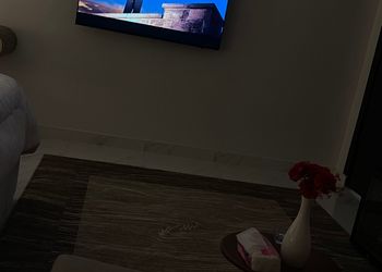 استديو هادئ بسرير ماستر 