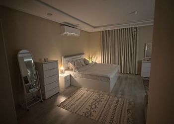 استديو هادئ بسرير ماستر 