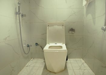 شقة بتصميم انيق ودخول ذاتي