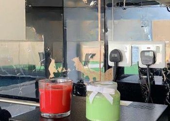 شاليه بغرفة نوم مطله على المسبح