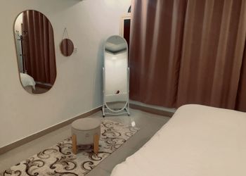 شاليه بألعاب أطفال ومسبح