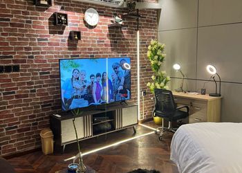 استديو بموقع مميز بدخول ذاتي