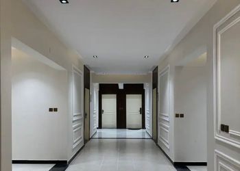 استديو هادئ بسرير ماستر