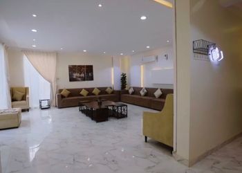 شاليه بمسبح وألعاب مائية