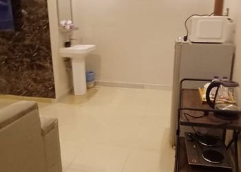 استديو بسرير ماستر وجلسة جانبية 