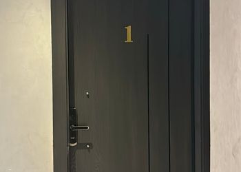 استديو بسرير ماستر ودخول ذاتي