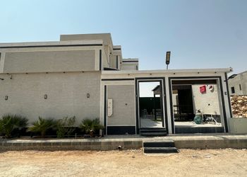 شاليه مع مسبح