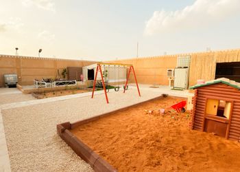استراحة ببيت شعر وجلسة خارجة