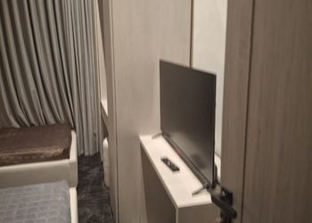 استديو بسريرين مفردة ودخول ذاتي 