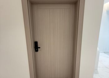 استديو هادئ بسرير ماستر 