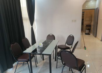 شاليه بمسطح اخضر