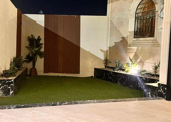 استديو بسرير ماستر وأثاث مريح 