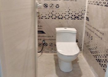 شقة بصالة مريحة وغرفة نوم 