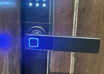 استديو بسرير ماستر ودخول ذاتي