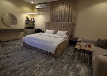 استديو بسرير ماستر ودخول ذاتي