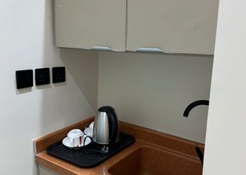 استديو بسرير ماستر