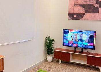 استديو بسرير ماستر ودخول ذاتي