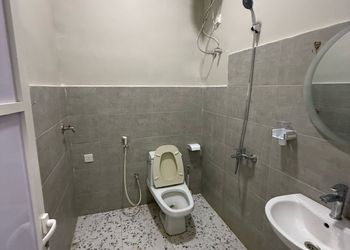 استديو بسرير ماستر وجلسة جانبية