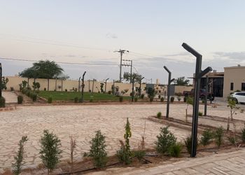 مزرعة بمجالس واسعة وأجواء ممتعة