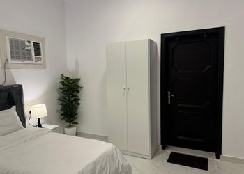 استوديو بسريرين مفردة 