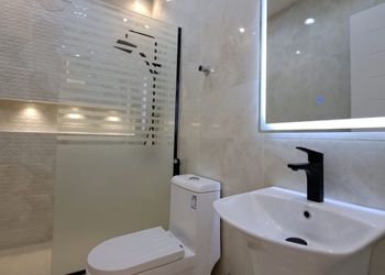 استديو هادئ بسرير ماستر 