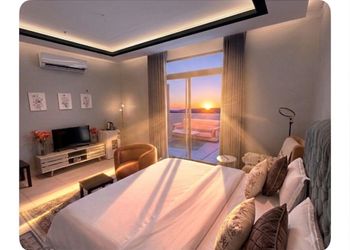 استديو بسرير فردي وجلسة 