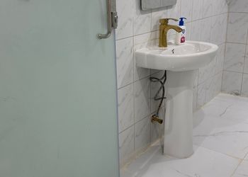 استديو هادئ بسرير ماستر 