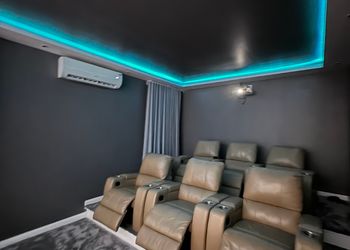 شاليه بمسبح ودخول ذاتي