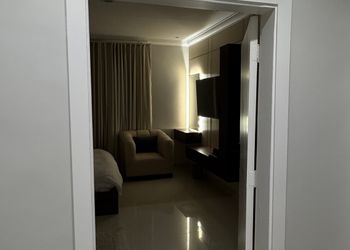 استديو بسرير ماستر وجلسة جانبية 