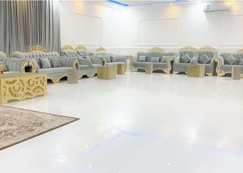 استراحة بصالة ومسطح أخضر