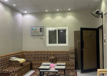 شقة بصالة وغرفتين نوم 