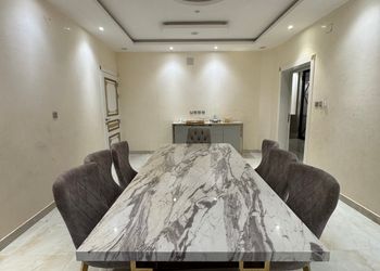 مزرعة 1 بجلسة مطلة على الجبل 