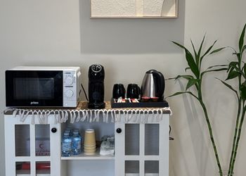 شقة بغرفه نوم سرير ماستر وصاله