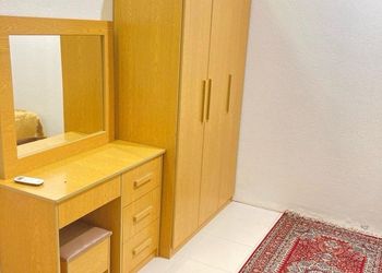 شقة بغرفتين نوم وأثاث مريح