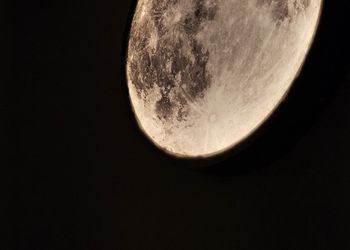 استديو بسرير ماستر ودخول ذاتي