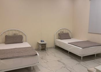 استراحة بمسطح اخضر و جلسة خارجية