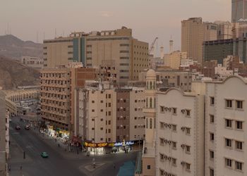 غرفة باربع اسره فردية