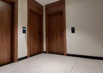 شقة بغرفتين نوم وصالة 