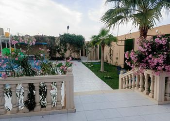 شاليه بصالة جلوس وغرفة نوم 