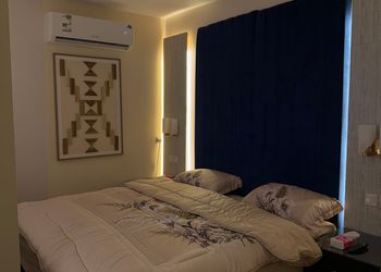 استديو بسرير ماستر