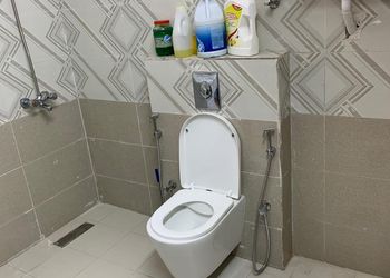 شقة بغرفتين نوم وصالة 