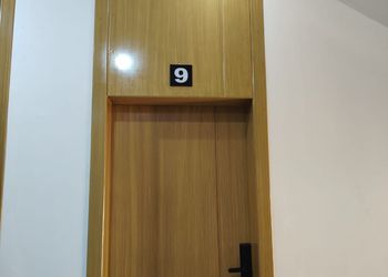 استديو بدخول ذاتي وسرير مريح 
