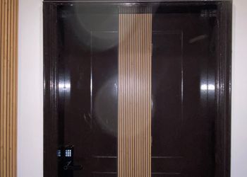 استديو بأثاث مريح وبسيط 