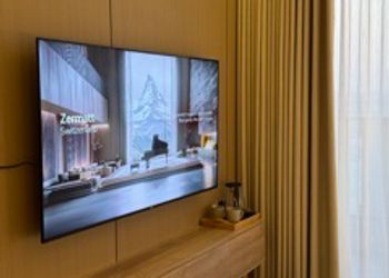 استديو بدخول ذاتي وسرير مريح