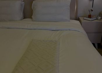 استديو بسرير ماستر