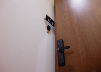 شقة بصالة وغرفة نوم