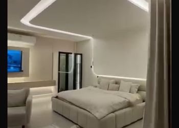 استديو هادئ بسرير ماستر 