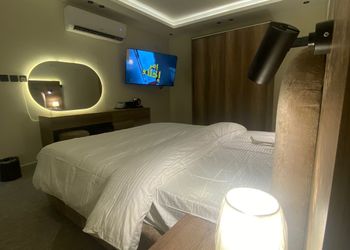 استديو انيق بدخول ذاتي 